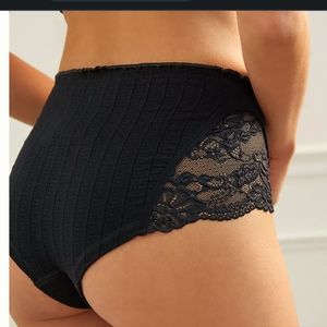 Anthropologie Seamless Briefs